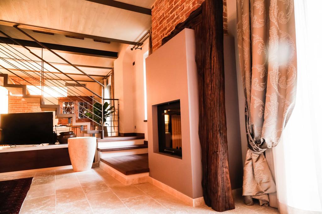 Cascina Cortine Bed & Breakfast Guarene Exterior foto