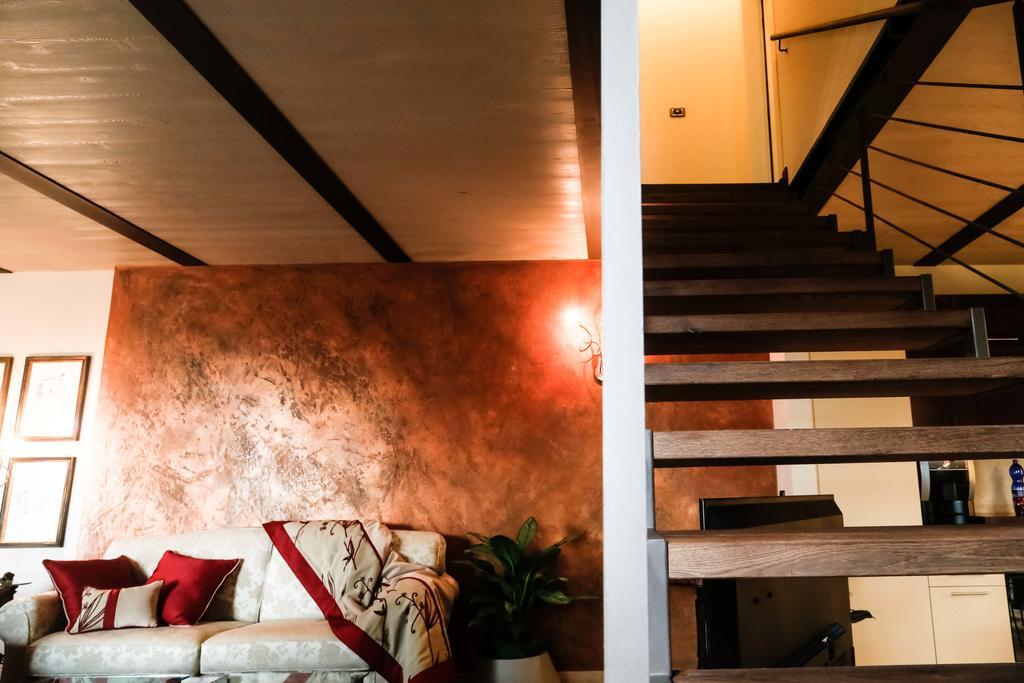 Cascina Cortine Bed & Breakfast Guarene Exterior foto