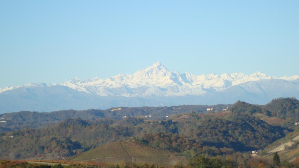 Cascina Cortine Bed & Breakfast Guarene Exterior foto
