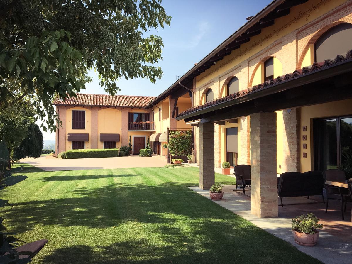 Cascina Cortine Bed & Breakfast Guarene Exterior foto
